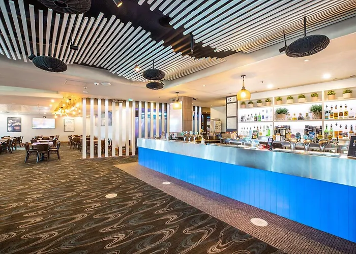 Nightelier Narrabeen